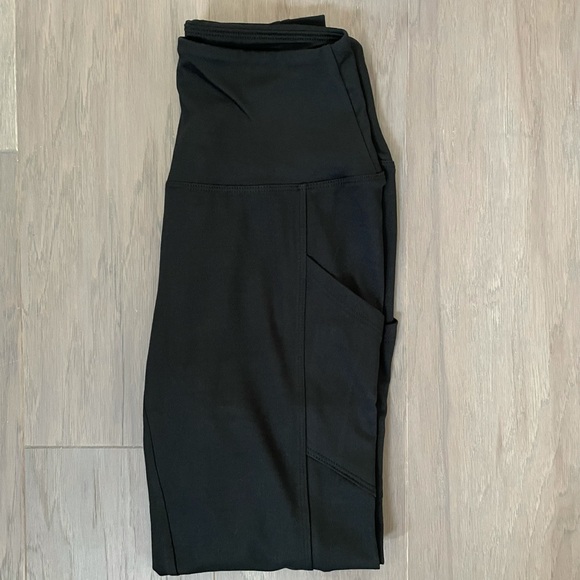 Microfiber Buttery Black Leggings with Pockets SZ L - Picture 10 of 12
